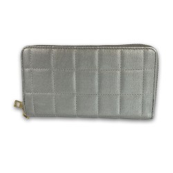 Πορτοφόλι με σχέδιο καπιτονέ