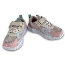 Παιδικά αθλητικά με φωτάκια WG230237