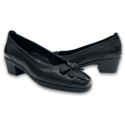 Γυναικεία δερμάτινη γόβα W24440