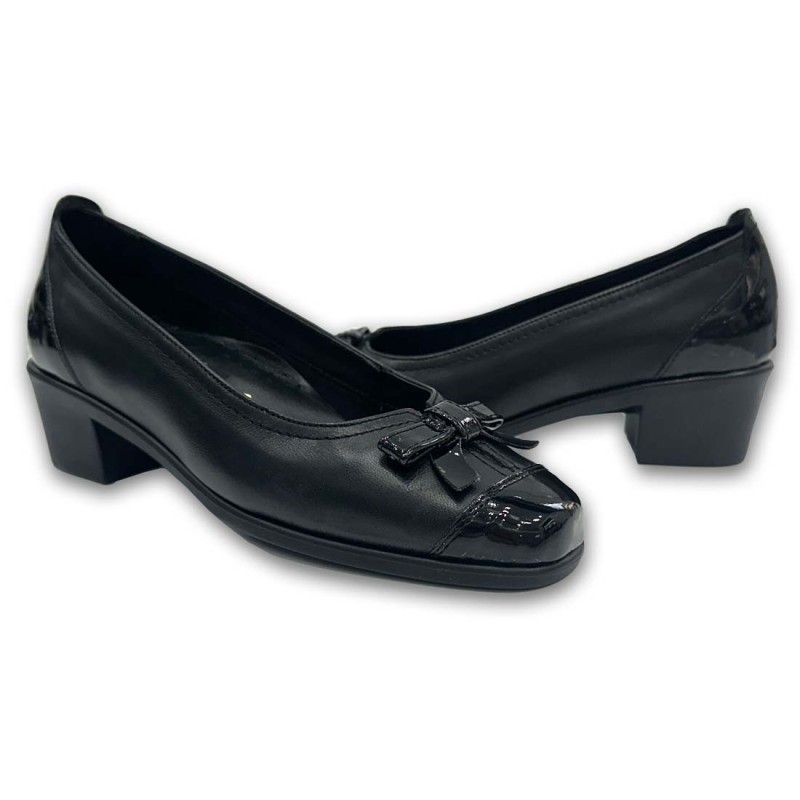 Γυναικεία δερμάτινη γόβα W24440