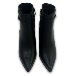 Μποτάκια με τακούνι W252760