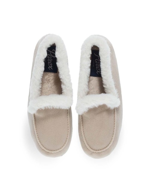 Γυναικεία παντόφλα κλειστή με γουνάκι Parex