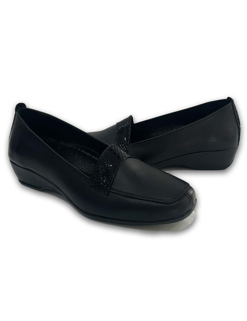 Γυναικεία δερμάτινα μοκασίνια WW25300