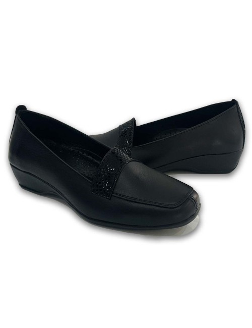 Γυναικεία δερμάτινα μοκασίνια WW25300