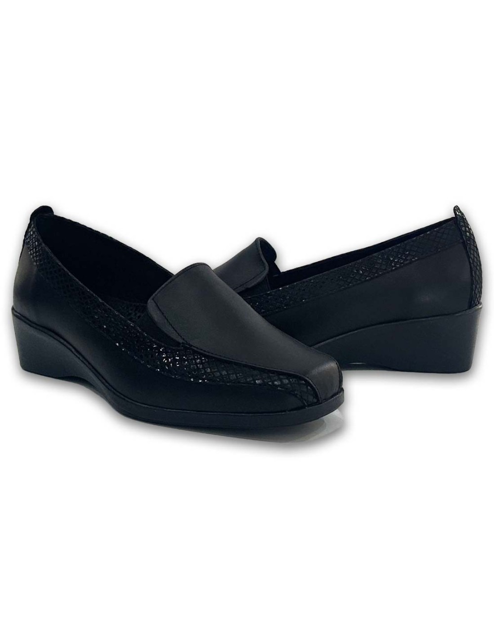 Γυναικεία δερμάτινα μοκασίνια WW25312