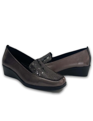 Γυναικεία δερμάτινα μοκασίνια W24105